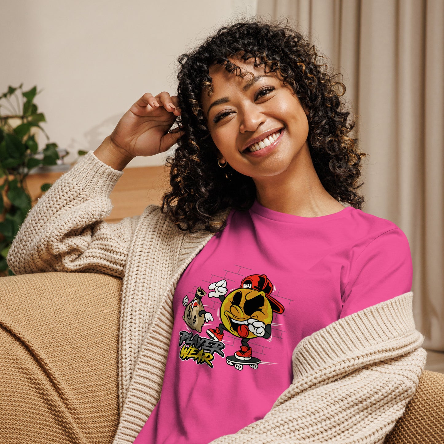 PlayerWear Women's Relaxed T-Shirt Get Dat $